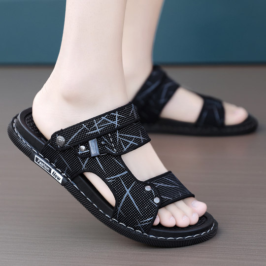 Sandals Men's 2025 New Summer Outerwear Dual-Purpose Sports and Leisure Sandals Men's Non-Slip Wear-Resistant Beach Shoes