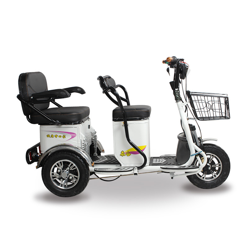 Трёхколёсный аккумуляторный Scooter