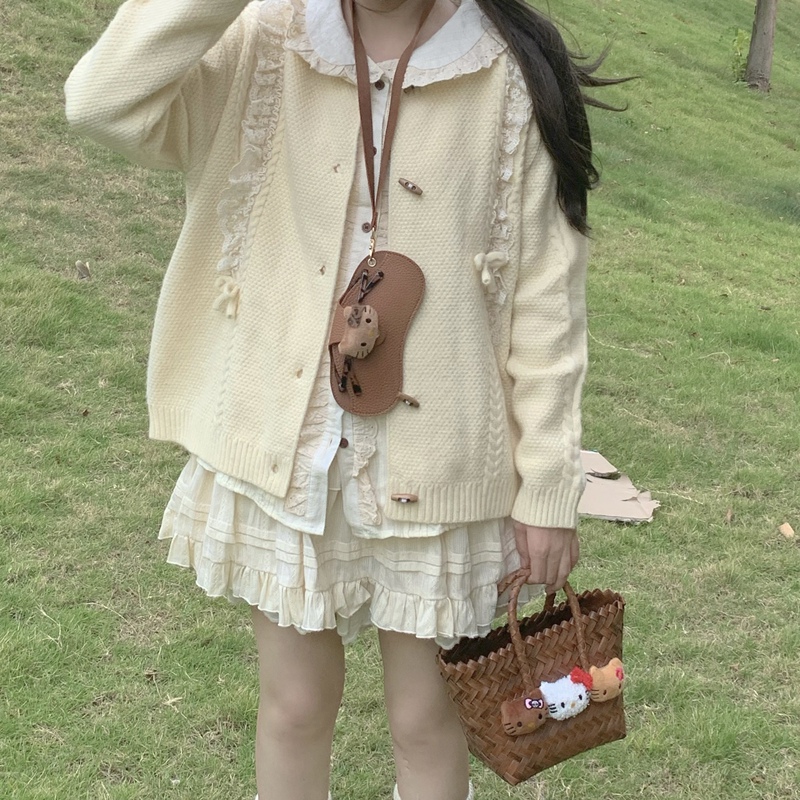 Chu Erle LAOSHU Little Butter Cream Lace Sweater Cardigan Lazy Sweet Knitted Cardigan Chu Erle LAOSHU Little Butter Cream Lace Sweater Cardigan Lazy Sweet Knitted Cardigan