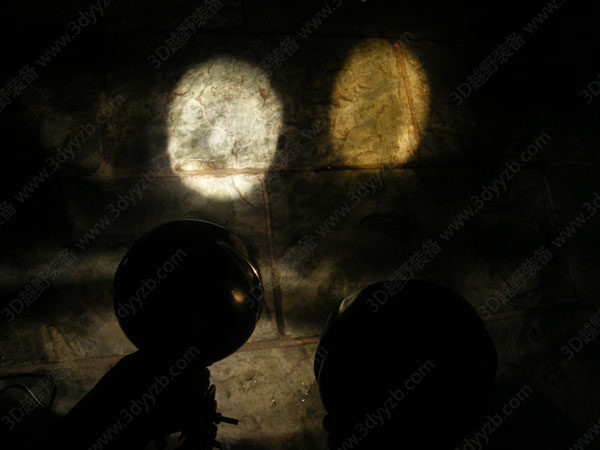 Лампа для поиска багажной стойки