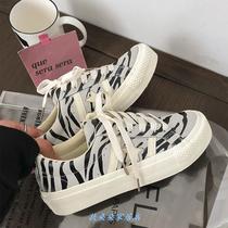 Japanese zebra print stars canvas shoes women 2021 spring new white shoes female students Korean version of Joker board shoes women