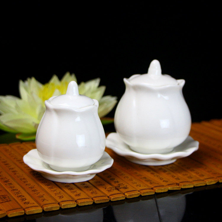 Dehua white ceramic silent lotus flower water cup Buddha cup with ceramic supply cup junction