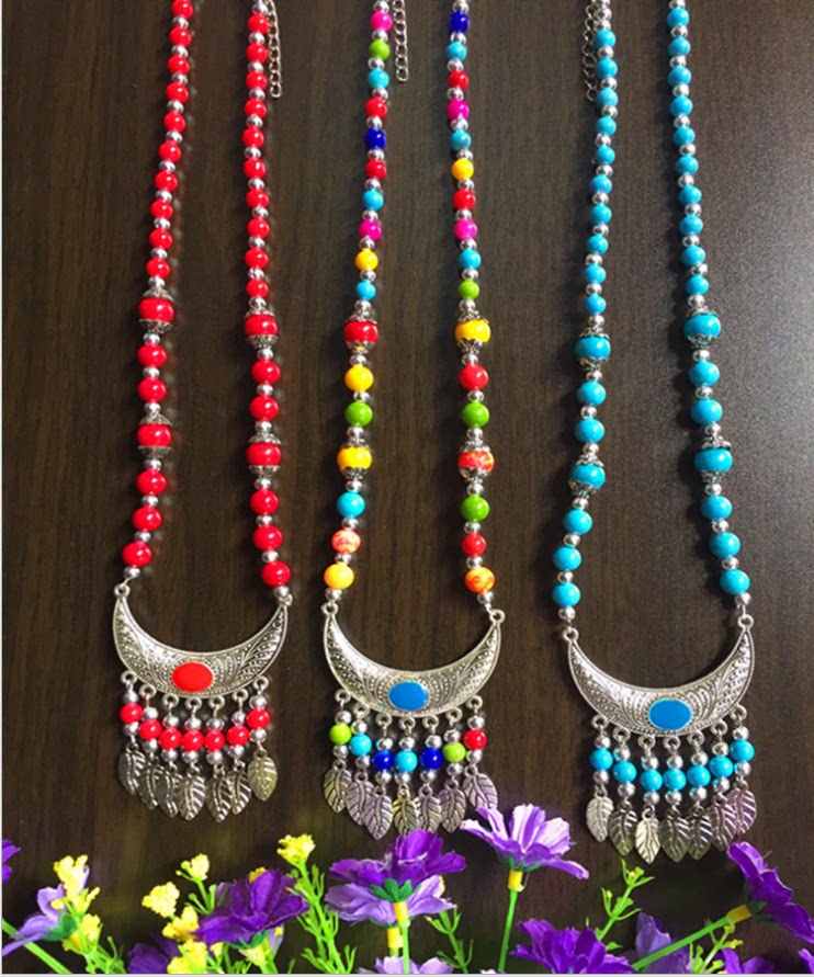Ethnic minority pure handmade Miao silver necklace Female color beaded necklace Clavicle chain stall hot sale
