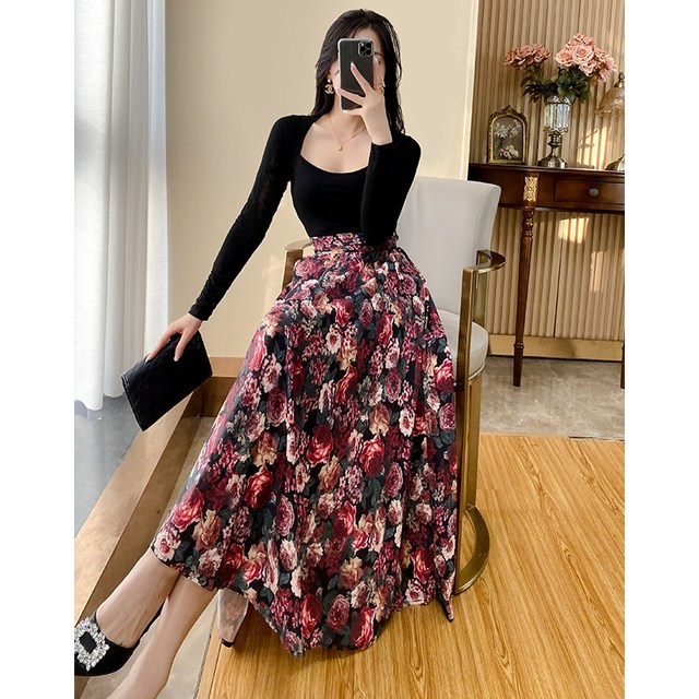 Spring small fragrant wind suit skirt 2023 spring new women's clothing professional temperament celebrity casual fashion two-piece suit