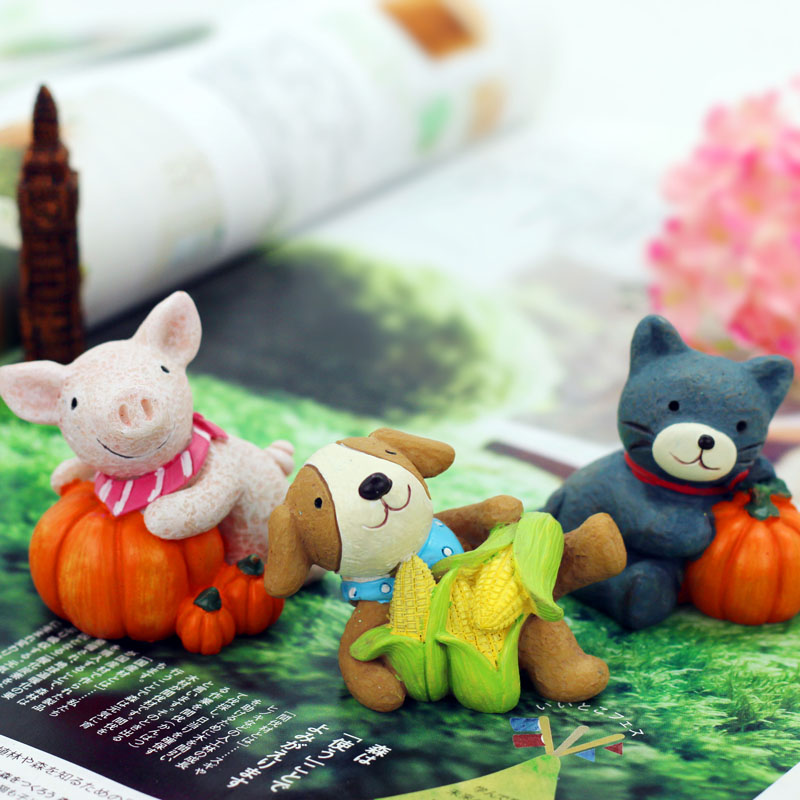 Creative zakka cartoon cute small animal ornaments Children's room office desktop decoration landscape shooting props