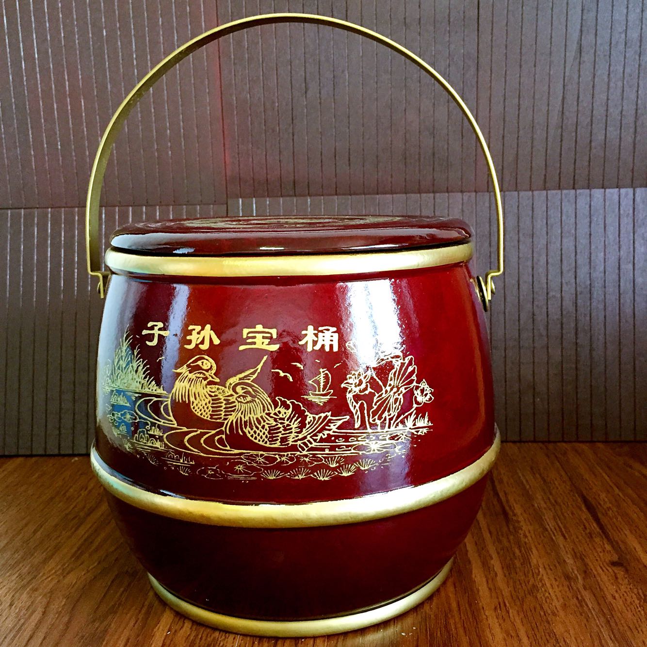 Wedding large solid wood descendants barrel solid wood toilet wedding supplies ornaments descendants barrel large handle toilet to send five treasures