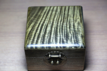 Gloomy gold silk Nanmu jewelry storage box Ebony handmade mortise and tenon living room ornaments Wedding collection gifts