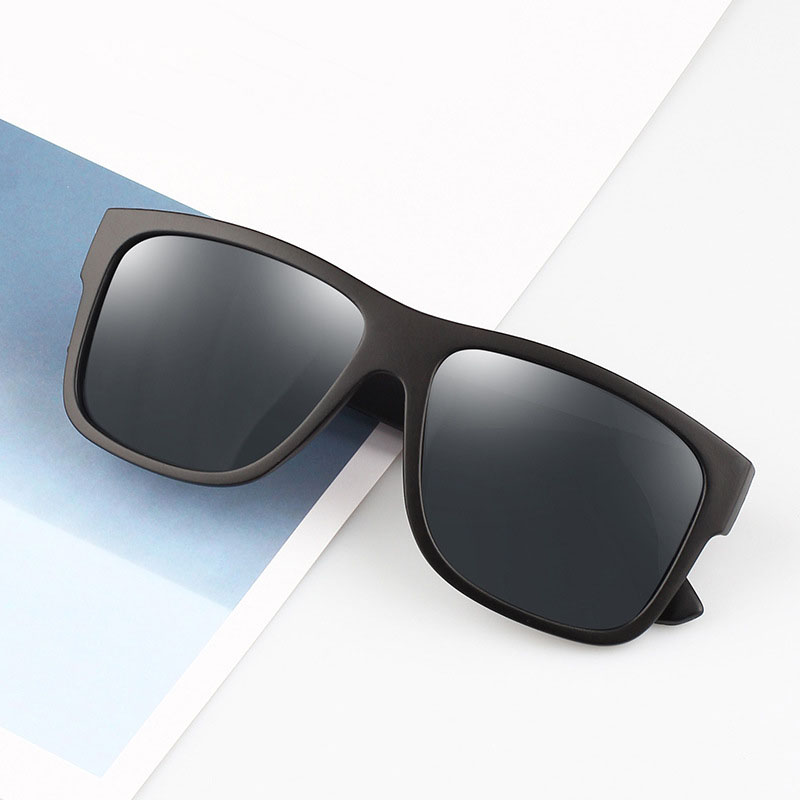 2020 new Korean version retro fashion polarized sunglasses pilot sunglasses men's new wave travel driving sunglasses