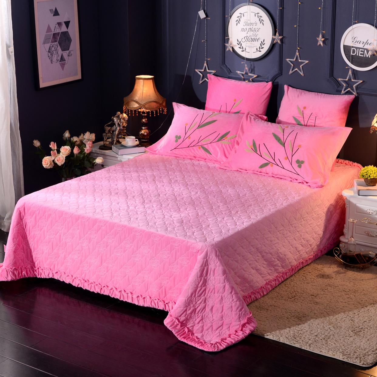 Có thể tùy chỉnh màu rắn pha lê nhung trải giường đơn mảnh để tăng quilting trải thảm pad dày chống nhăn chống trượt - Trải giường mẫu ga phủ giường