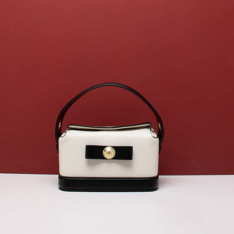 Devalinc Pior High-Quality Bag, Simple Doctor's Bag, Handbag, Chest Bag, Casual Retro Style, Genuine Cowhide Devalinc Pior High-Quality Bag, Simple Doctor's Bag, Handbag, Chest Bag, Casual Retro Style, Genuine Cowhide