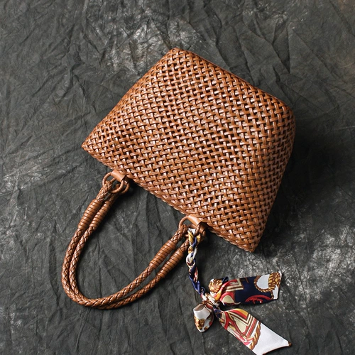 Кожаная плетеная ретро сумка на одно плечо для отдыха, из натуральной кожи, французский стиль