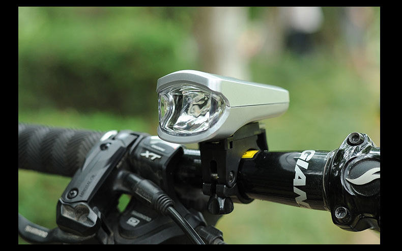 Lumière vélo - phare - Ref 2400517 Image 17