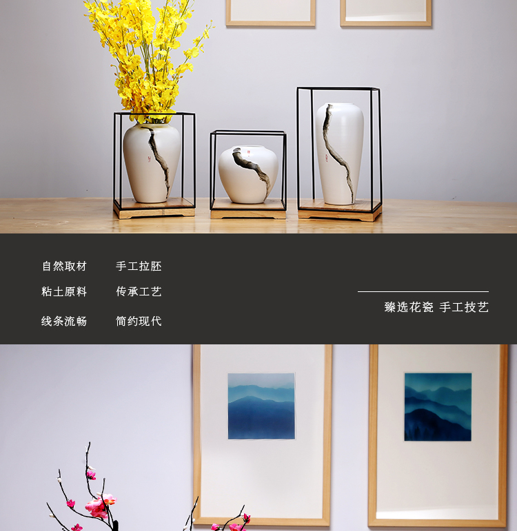 Jingdezhen ceramics manual white vase is I and contracted sitting room of Chinese style household dry flower arranging flowers decorative furnishing articles