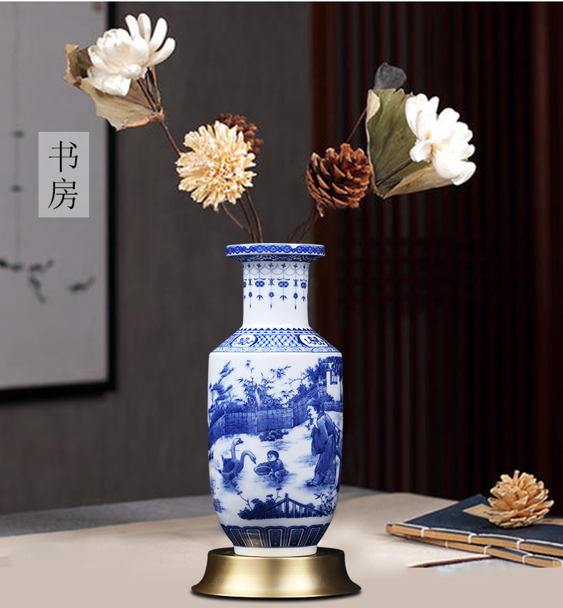 Jingdezhen blue and white vase furnishing articles ceramics from I and contracted sitting room porch of Chinese style household vase decorated by hand