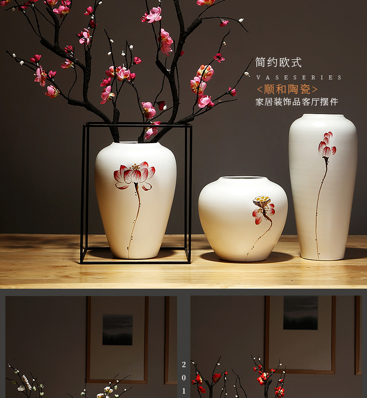 Jingdezhen ceramics vase simulation study of new Chinese style living room white dry flower arrangement suits for furnishing articles household act the role ofing is tasted