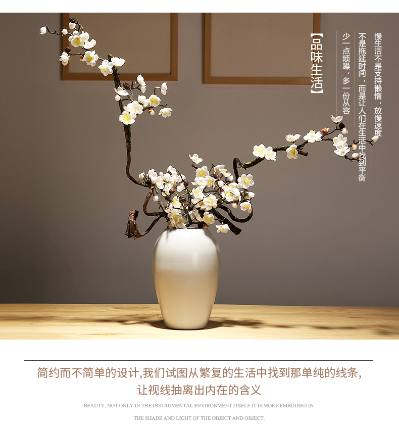 New Chinese style white jingdezhen ceramics vase handicrafts TV ark, dried flowers, flower arrangement sitting room adornment is placed