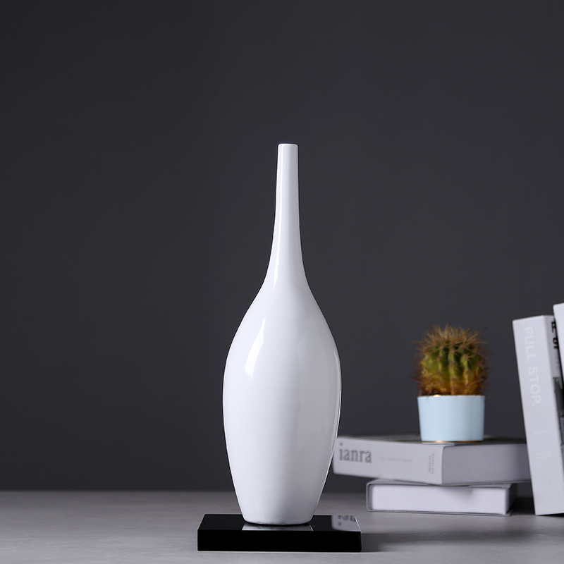 European ceramic vase modern creative home sitting room porch decoration Nordic light TV ark key-2 luxury furnishing articles ornament