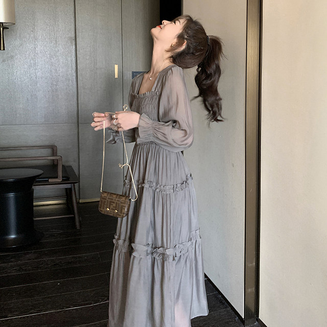 French style light familiar style square collar dress women's early autumn 2023 new design sense niche age reduction temperament long skirt