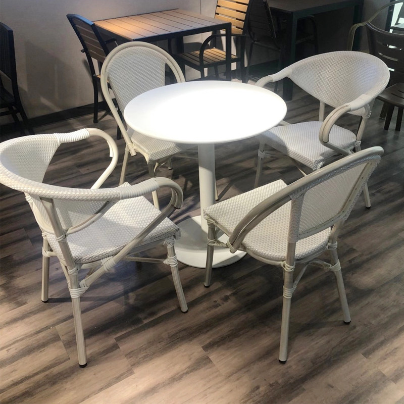 White wrought iron mesh cloth sunscreen coffee dining table chair with umbrella combination milk tea shop outside the store entrance area 70 round table