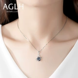 Синее ожерелье, цепочка до ключиц, небольшая дизайнерская подвеска, серебро 925 пробы, популярно в интернете, простой и элегантный дизайн, легкий роскошный стиль, тренд сезона