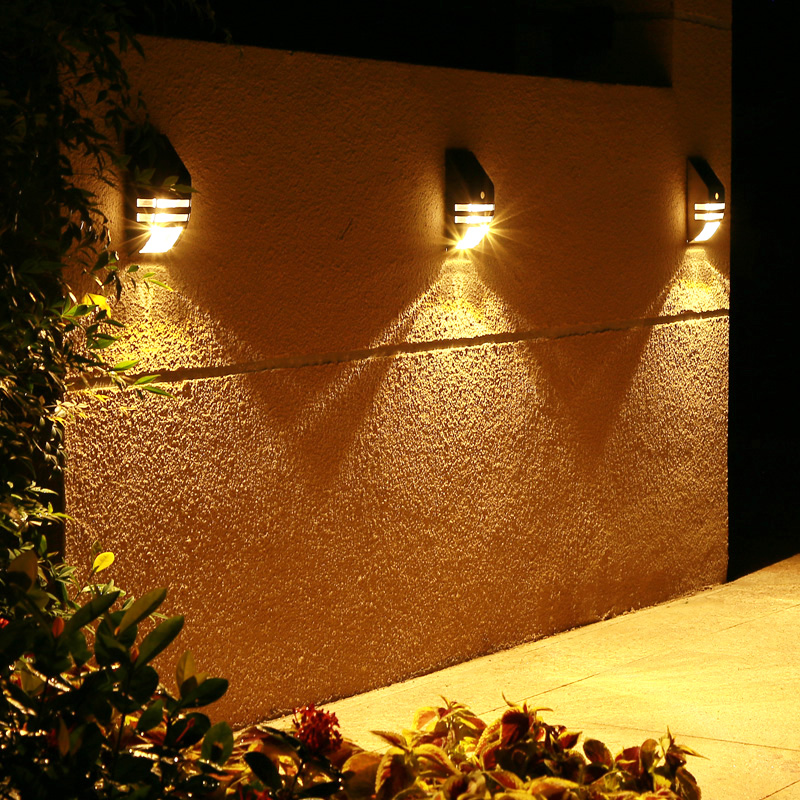 太阳能壁灯户外庭院灯人体感应壁灯阳台家用防水超亮光控室外墙灯