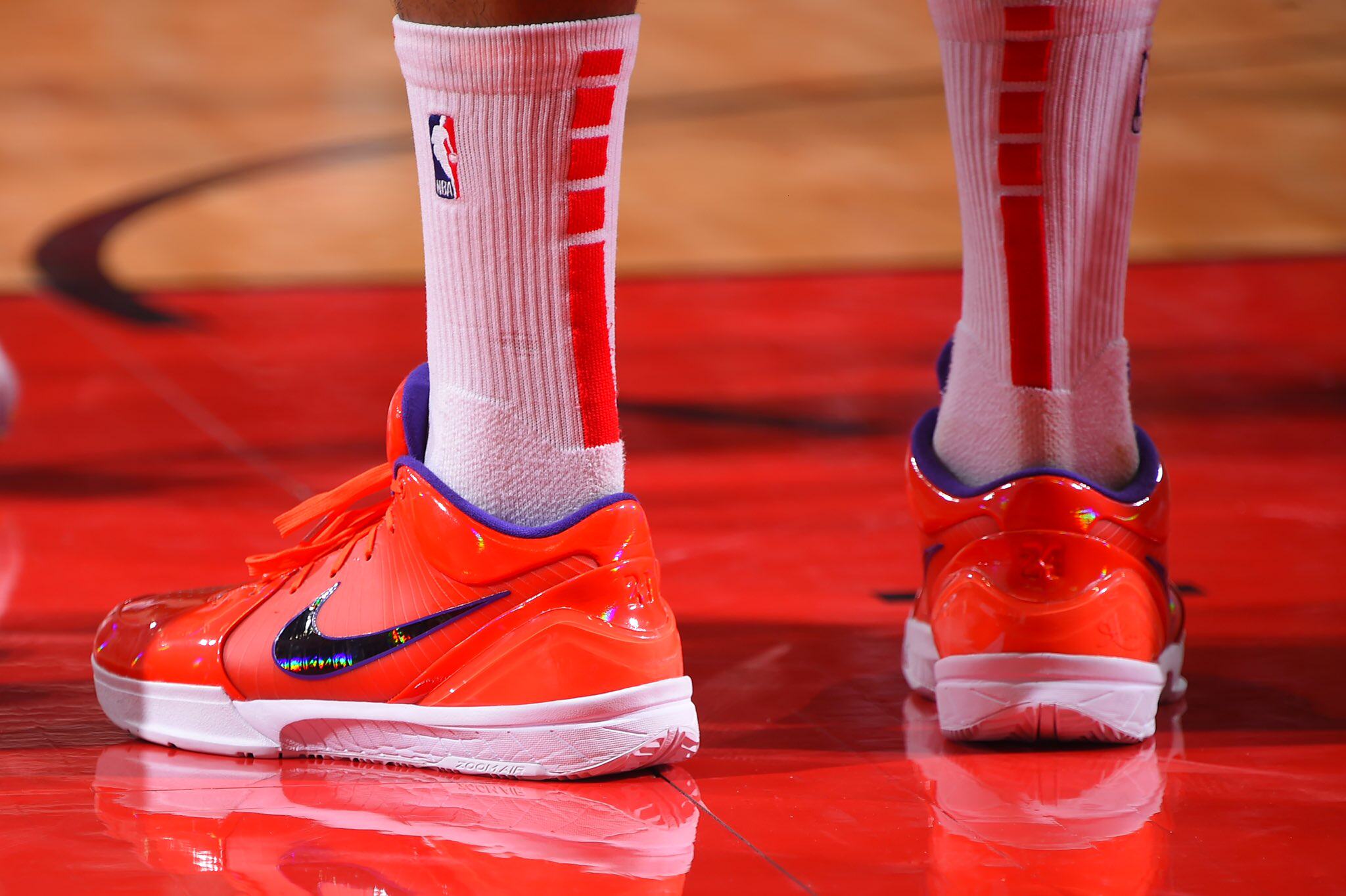 undefeated kobe grinch