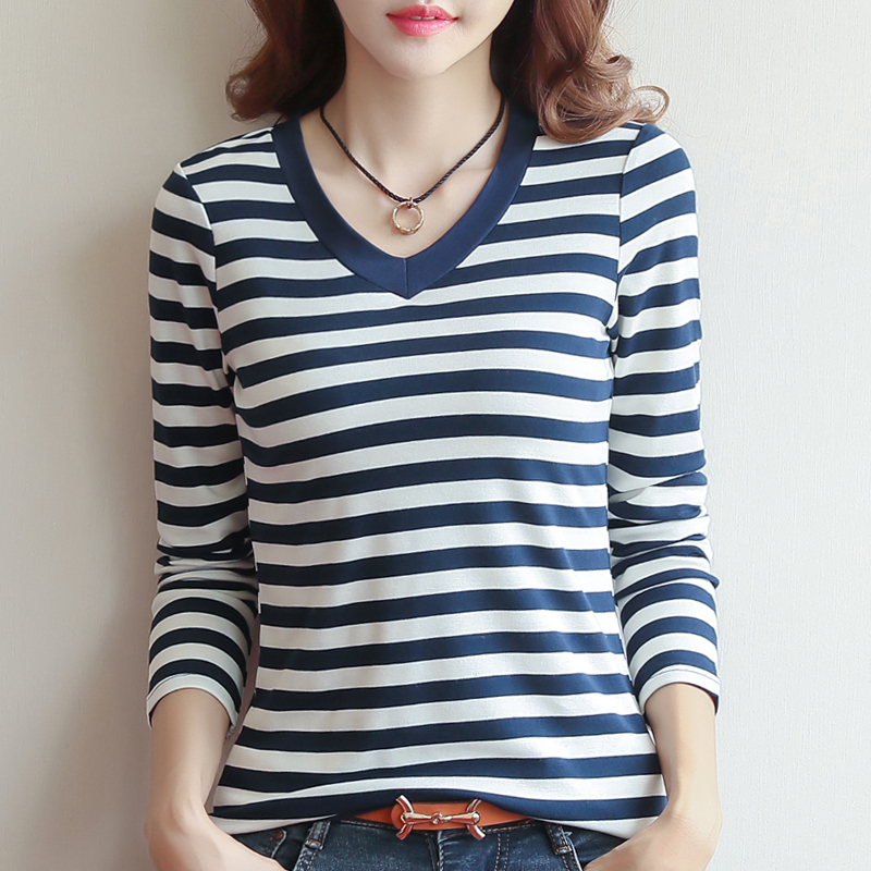 2020 new striped inner clothes women's autumn and winter long-sleeved T-shirt women's top V-neck Korean version of the black inner t-shirt