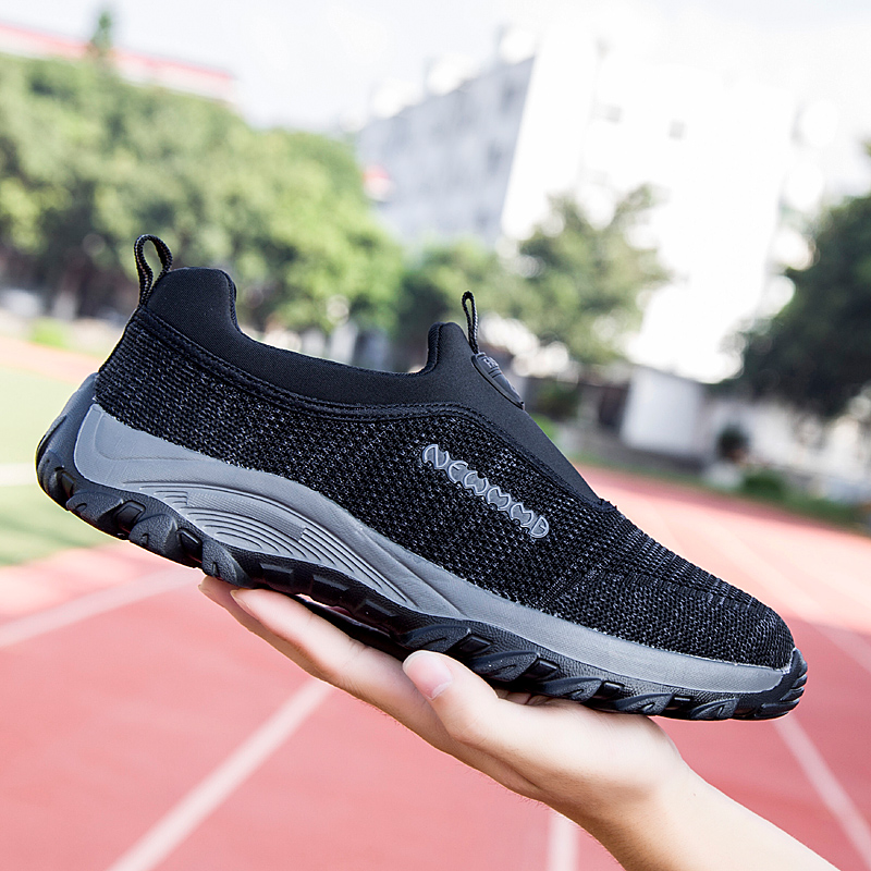 Summer old man shoes anti-slip soft sole daddy casual shoes in old age footwear shoes in old Beijing cloth shoes