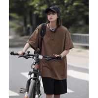 Темно коричневый