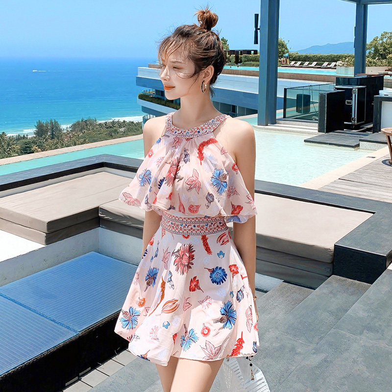 Swimsuit women's summer 2021 new one-piece conservative small chest ins sexy fairy belly cover thin large size hot spring swimsuit