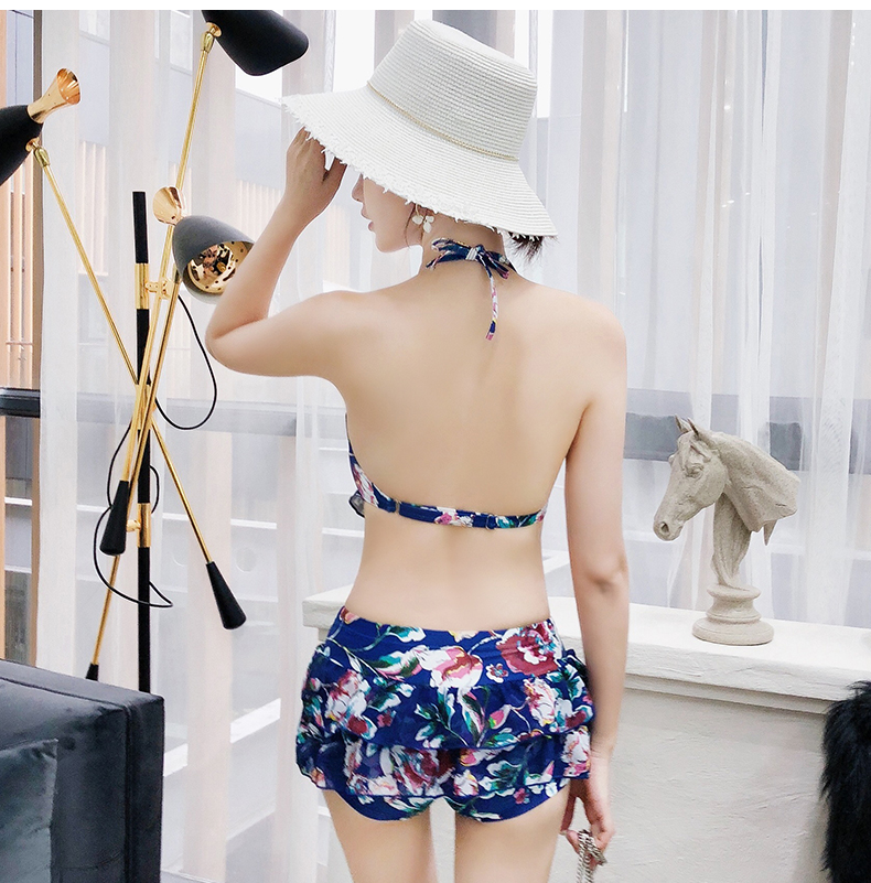 Bộ đồ bơi ba mảnh 2018 mới lưới đỏ bikini gợi cảm chia đôi bảo thủ che bụng áo tắm spa áo tắm đồ tắm 2 mảnh
