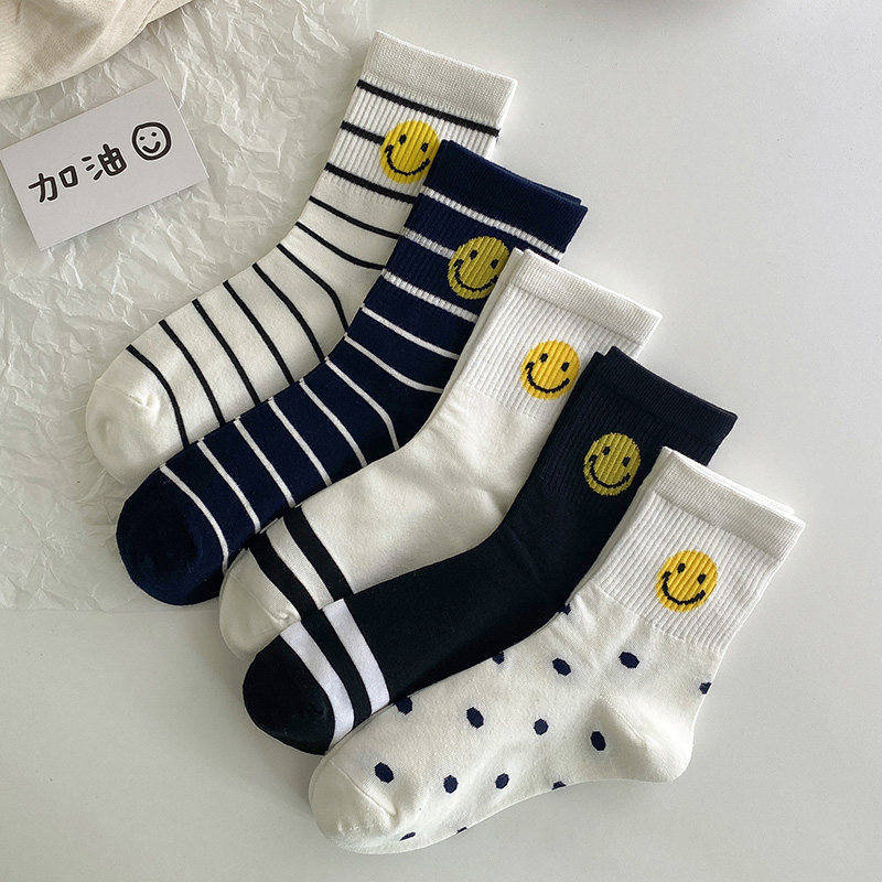 Striped Socks Children's Chains Chaochio Children's Day Department Lovely Spring and Autumn Smiling Faces Student Socks Korean version College Wind Black white