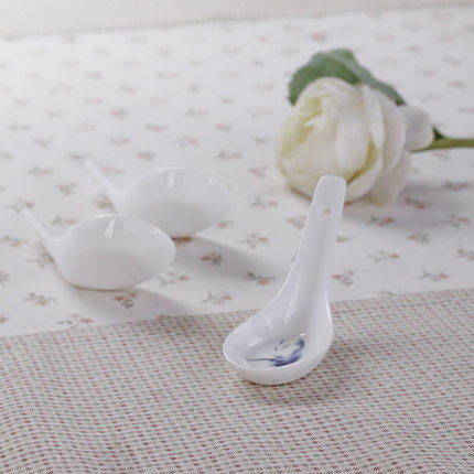 Jingdezhen bone china spoon has more than a small spoon of rice rice spoon spoon spoon ceramic blue and white porcelain every year