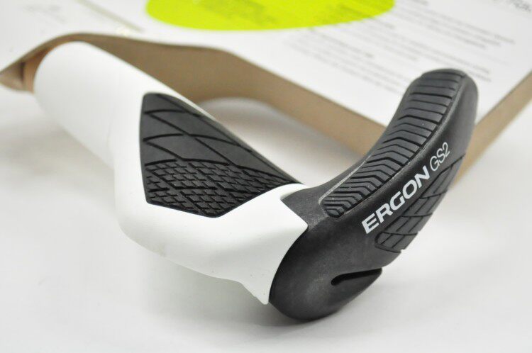 Poignées de vélo ERGON - Ref 2351742 Image 3