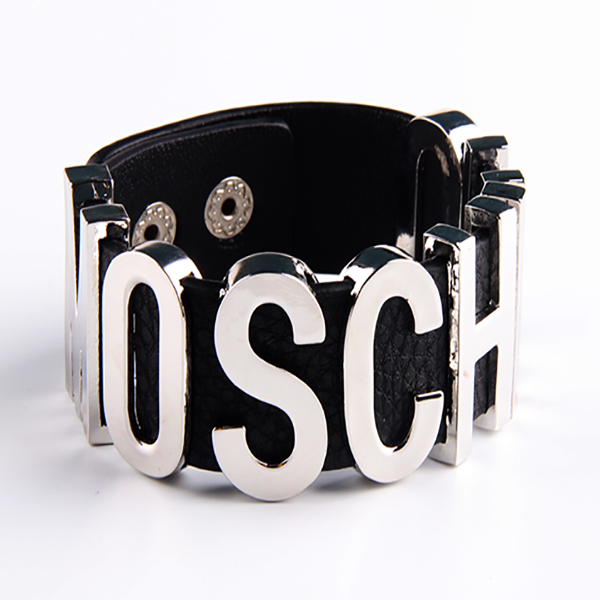 Châu âu và Hoa Kỳ MOS thời trang cá tính kim loại vòng đeo tay thư bracelet Hàn Quốc phiên bản của tính khí triều vòng đeo tay với đồ trang sức chất lượng vòng tay vòng gỗ trầm hương