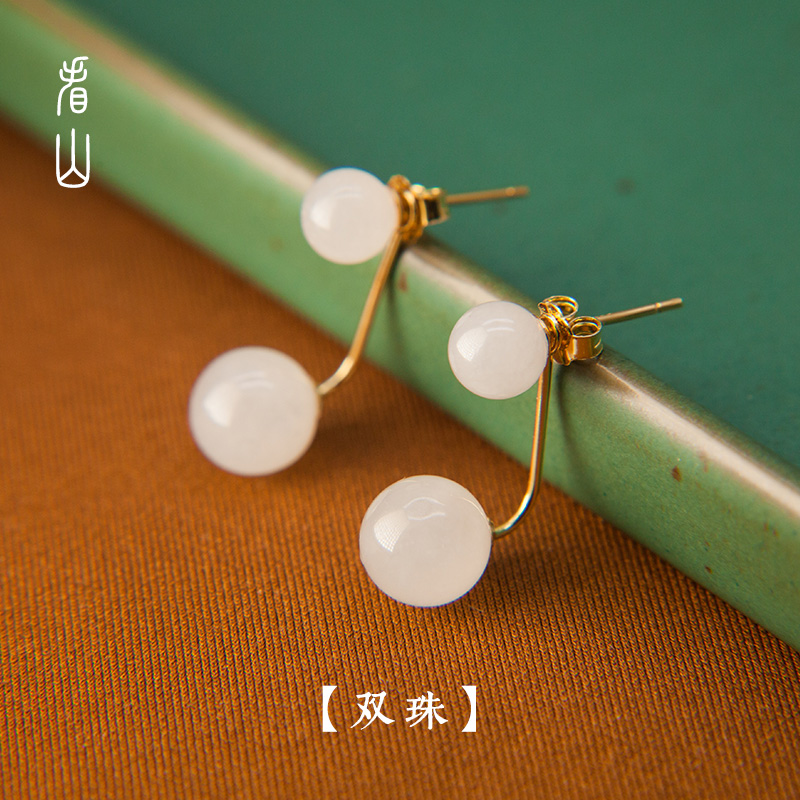 Look at the mountains) Shuangzhu) and Tian Yushi Pendant Nails Female Silver Emerald Qipao Gown Accessories Mother New Chinese Song Earrings Accessories-Taobao