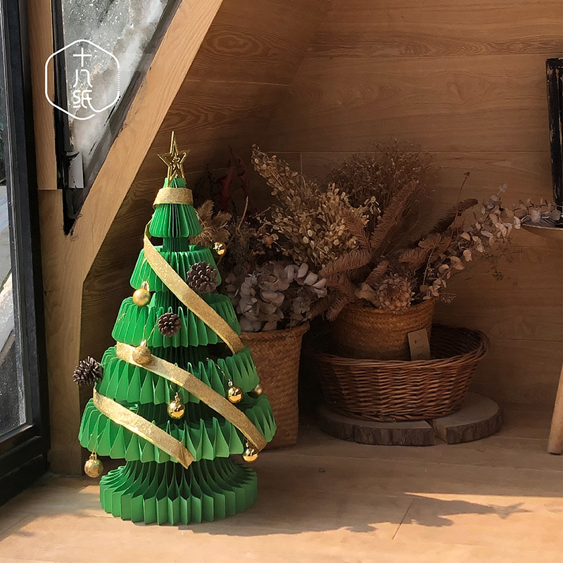 Eighteen paper Origami Christmas Tree Shopping Mall New Year decoration creative desktop Living Room ornaments Home accessories Window props