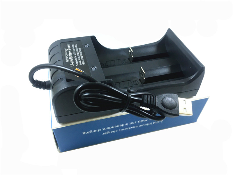 18650 Lithium Battery Charger 22650 Multi-function Universal 26650 Flashlight 3 7V Headlight 2A Fast Charge Flash Charge