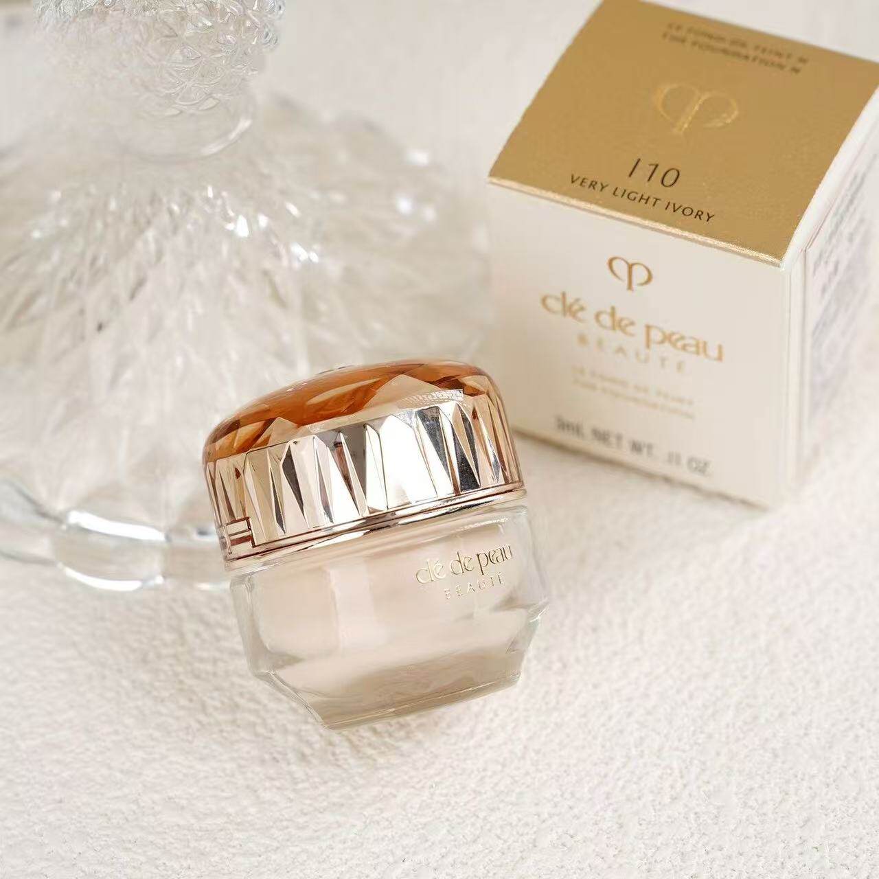 贵妇粉霜天花板！肌肤之钥晶钻粉霜3ml