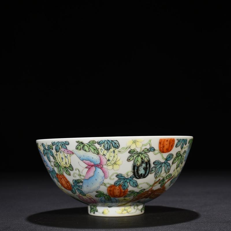 中国　古美術品　骨董 雍正年製 款 粉彩 蓮花図 碗花柄の陶磁器ボウル/y700 中国 古美術品 骨董 雍正年製 款 粉彩 蓮花図 碗花柄