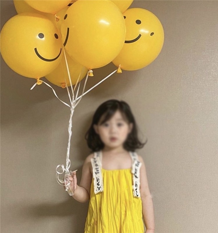 South Korea ins Wind yellow smiley face latex balloon fresh soft sprout day scene layout photo props balloon