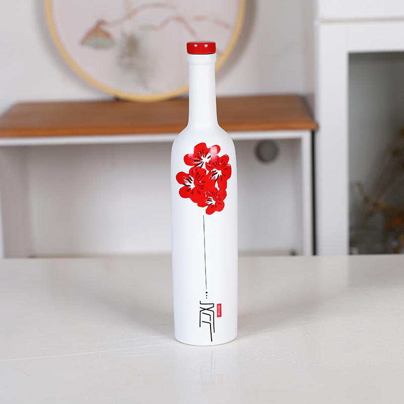 Ceramic bottle 1 kg pack small bottle is empty wine bottle seal creative liquor characteristics of household storage bottle 4 bottles of gift box