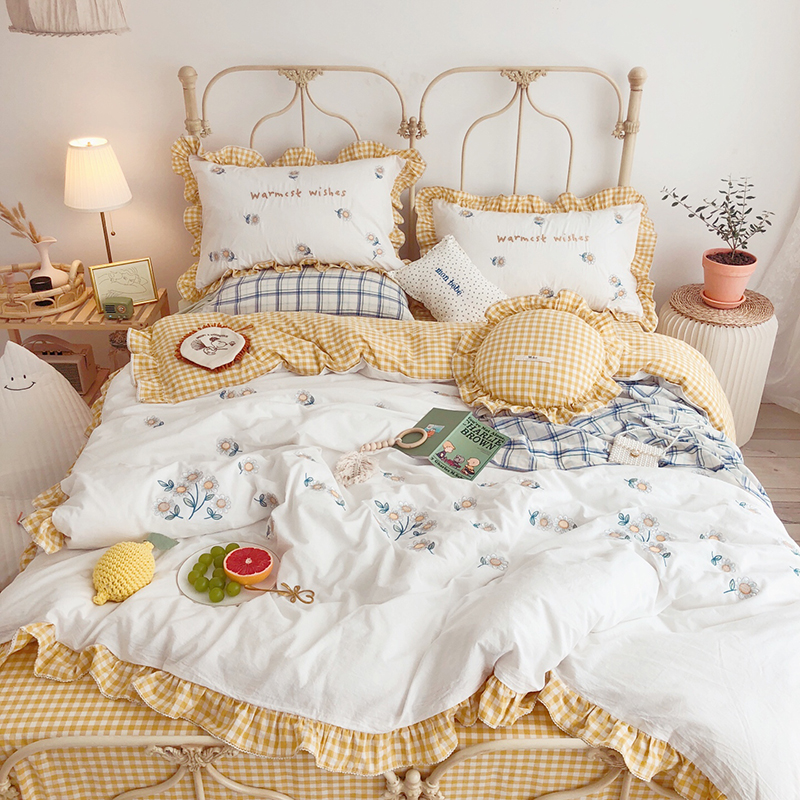 Small fresh pastoral style washed cotton four-piece cotton sunflower embroidery quilt cover ruffled bedding