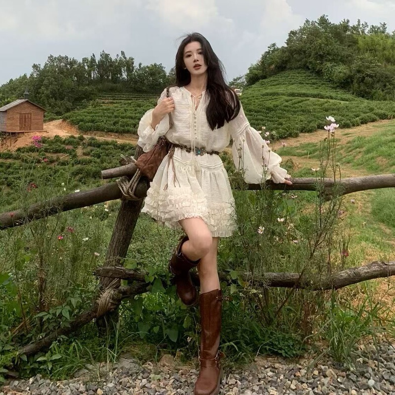 Plus-Size Slimming Vacation-Style Xinjiang Long-Sleeve Dress for Women, Autumn and Winter Atmospheric Outfit, Elegant and Fairy-Like Short Dress Plus-Size Slimming Vacation-Style Xinjiang Long-Sleeve Dress for Women, Autumn and Winter Atmospheric Outfit, Elegant and Fairy-Like Short Dress