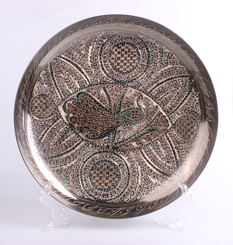 Pakistan carved hand-made peacock hanging plate decorative plate Copper plate Xinjiang hotel decorative items
