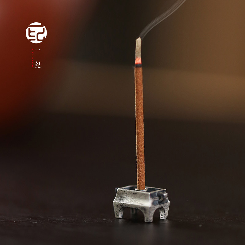 Handmade sterling silver incense insert antique four-legged tripod mini incense plate indoor soothing line incense seat bracket incense burner incense holder