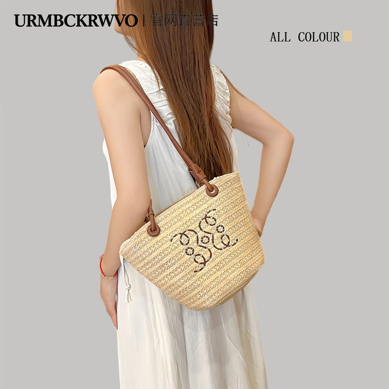 Urbmck Women's Bag 2026 New Versatile Large-Capacity Woven Straw Beach Bag Bucket Shoulder Bag Trendy