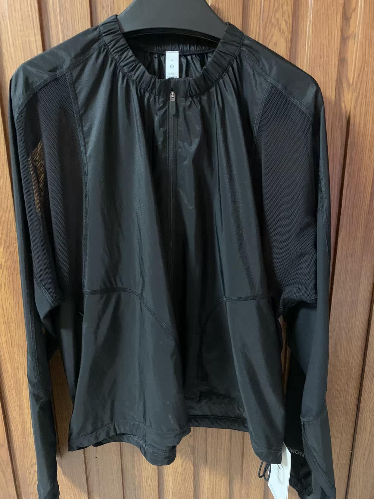 With the Breeze jacket 6 in the