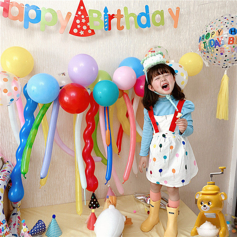 Net red balloon children's birthday party decoration scene venue decoration background wall girl year-old creative ins wind
