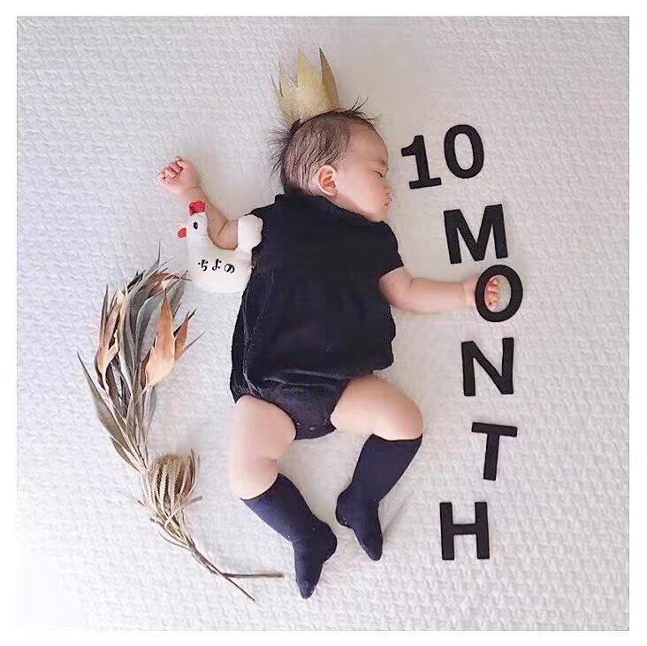 Baby's birthday party decorations Scene arrangement Supplies Children's tennis Red Flag and wind photo props